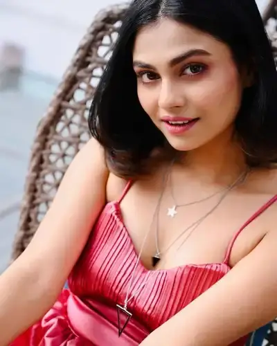 Escort Service Besant Nagar